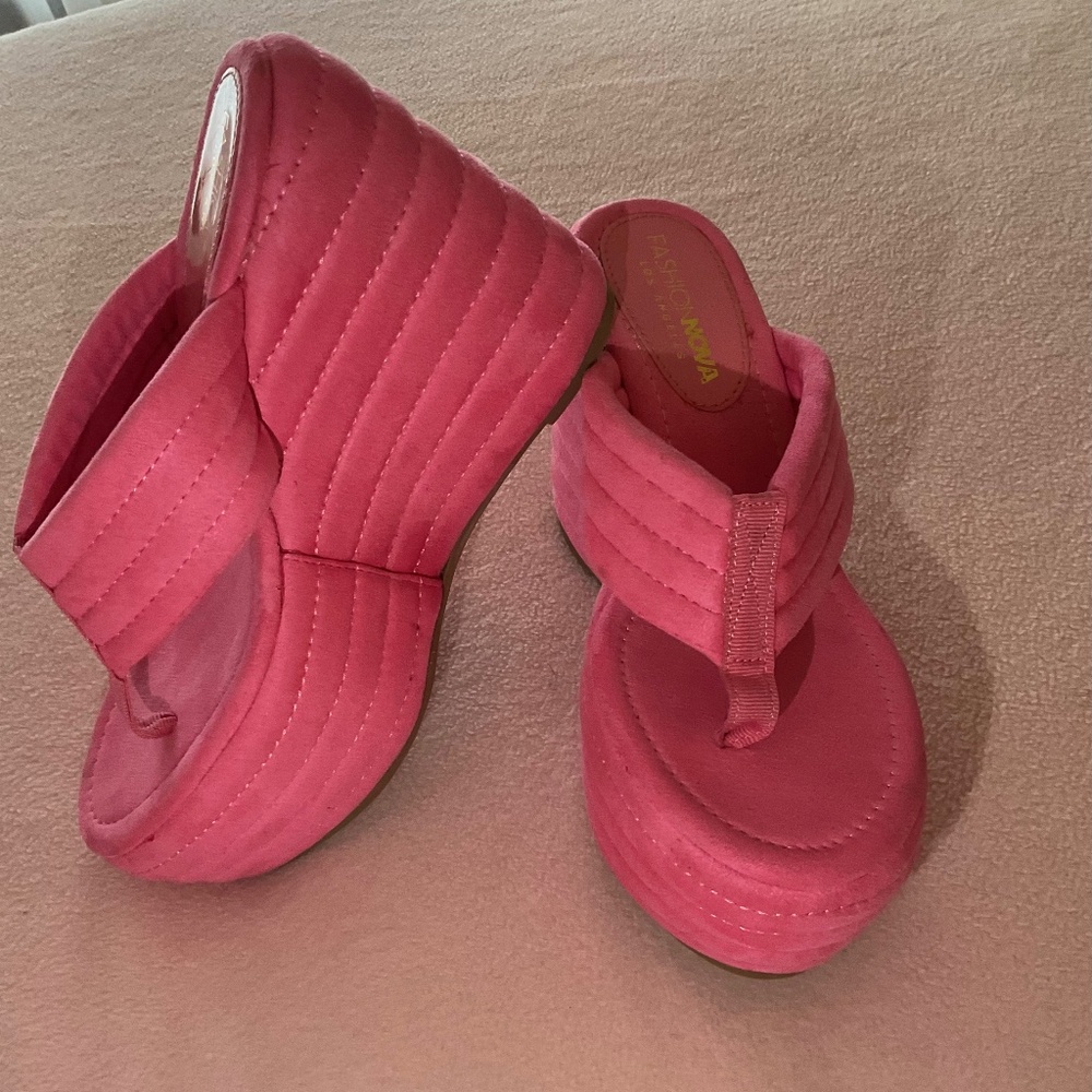 Pink Fashion Nova Platform Wedges - Picture 2 of 4